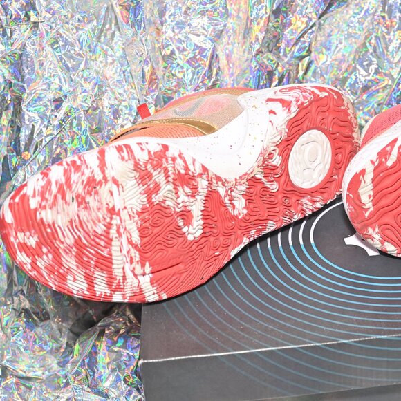 Nike KD Trey 5 X: University Red Metallic Gold main image 4